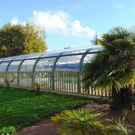 Kemping Mobil-home Pour 6 Avec Terrasse A - Api-1-52-728 *